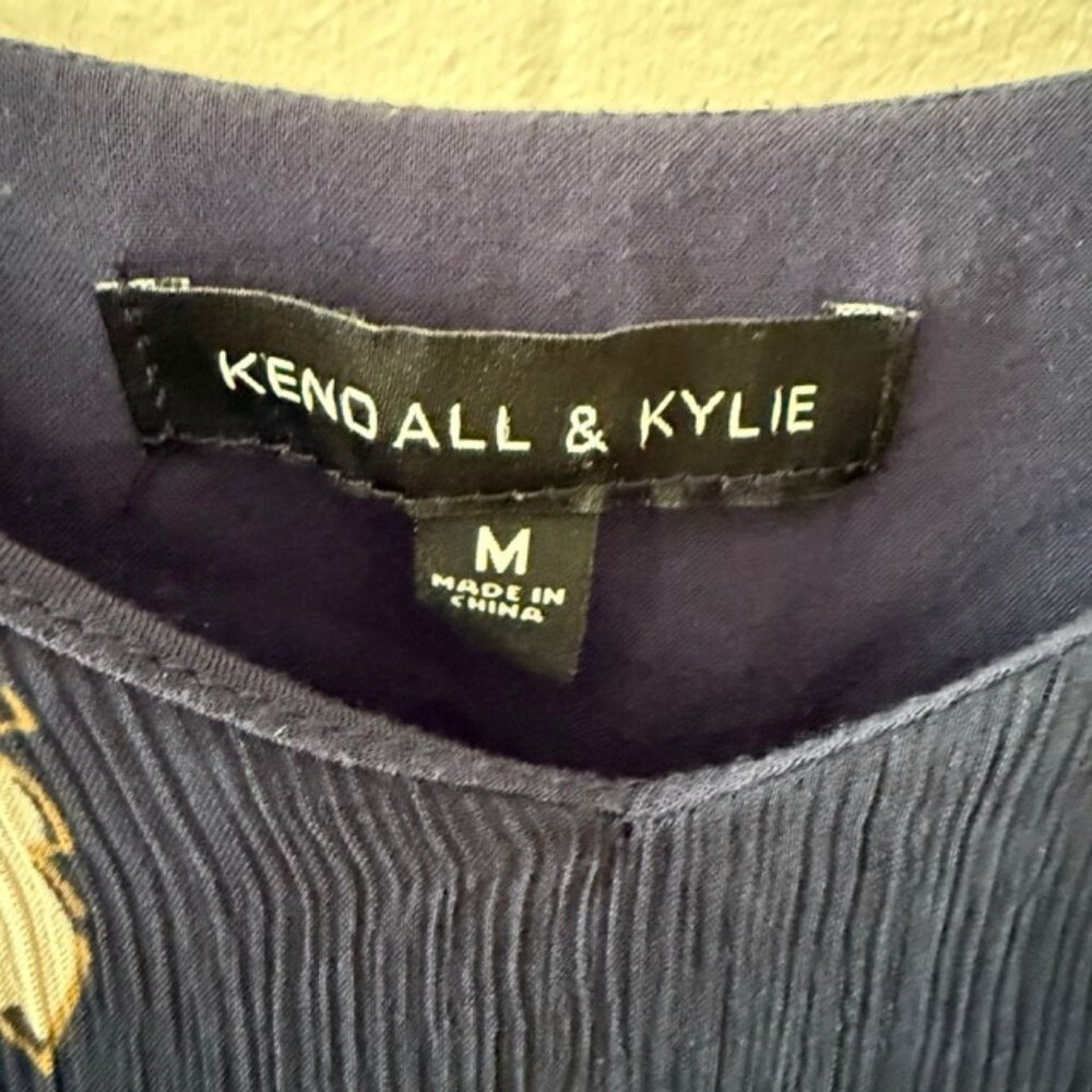 Kendall & Kylie | Navy Floral Strappy Going Out Mini Summer Dress | Medium - Picture 7 of 9